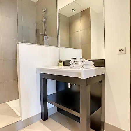 Apartment Nestor&jeeves - Gloria - Very Close Sea - Prestigious Building Nice