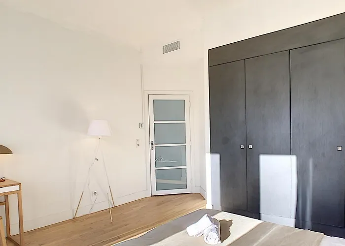 Nestor&jeeves - Gloria - Very Close Sea - Prestigious Building דירה